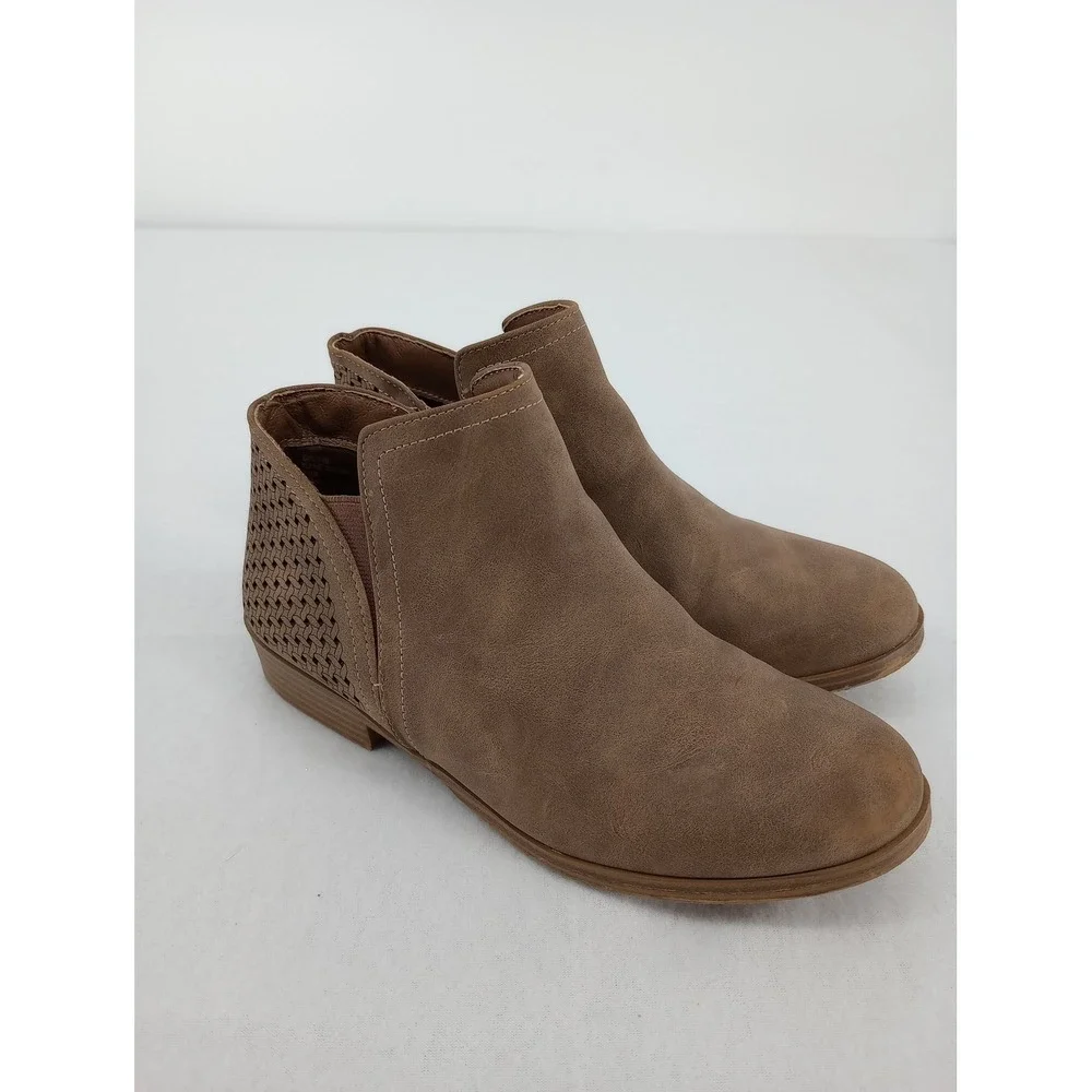 MIA Konnie Ankle Boots Girls 4M Brown